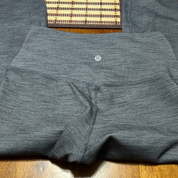 Lululemon leggings align pant II 25” - Picture 10 of 16